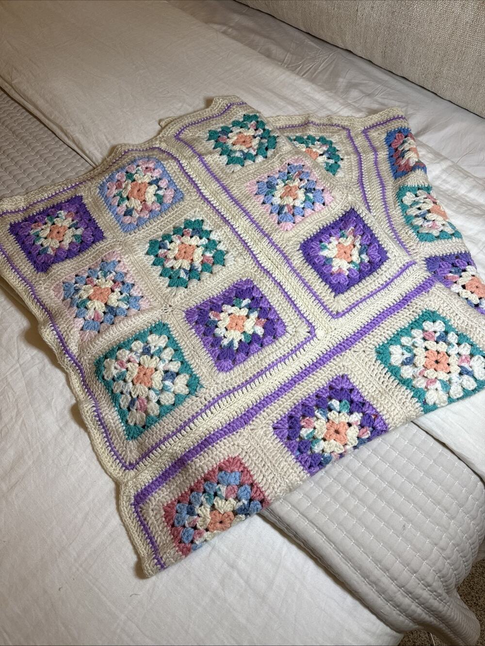Pastel Granny Square Crochet Afghan Blanket 51x57 Cream Lavender Boho Floral